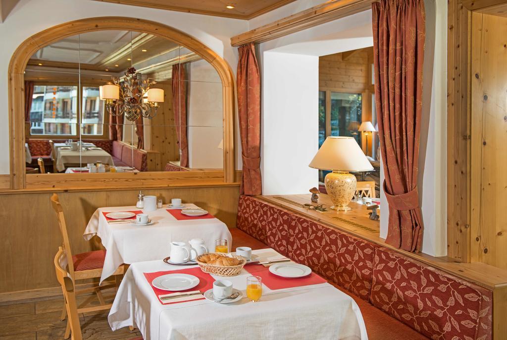Hotel Dufour Alpin Superior - Adults Only Церматт Екстер'єр фото